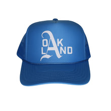 Load image into Gallery viewer, the OAKLAND Trucker- Baby Blue